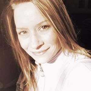 Meet your Posher, Kara